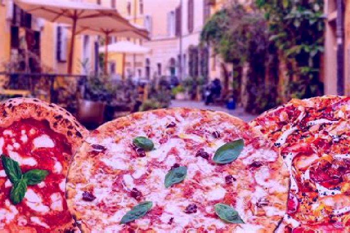 Emma, 26 — Escort in Barbariga, Italy