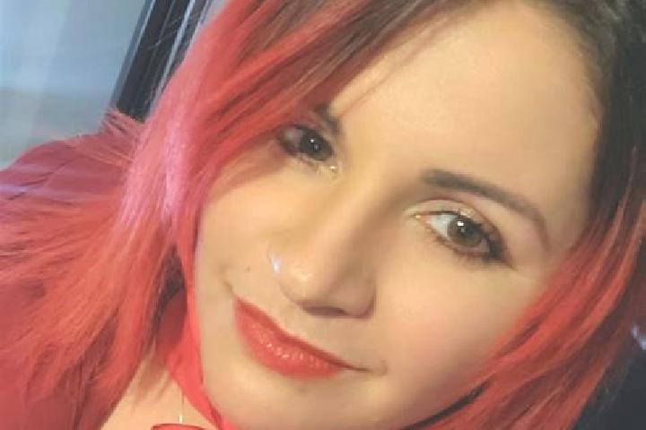 Emma, 26 — Escort in Ormindea, Romania