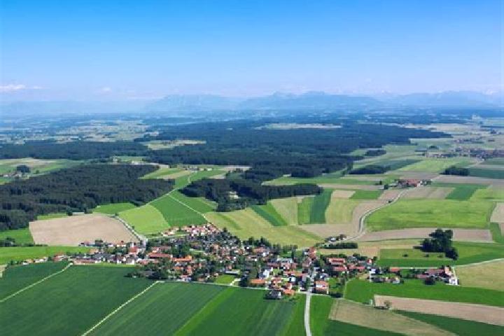 Emma, 26 — Escort in Tyrlaching, Germany