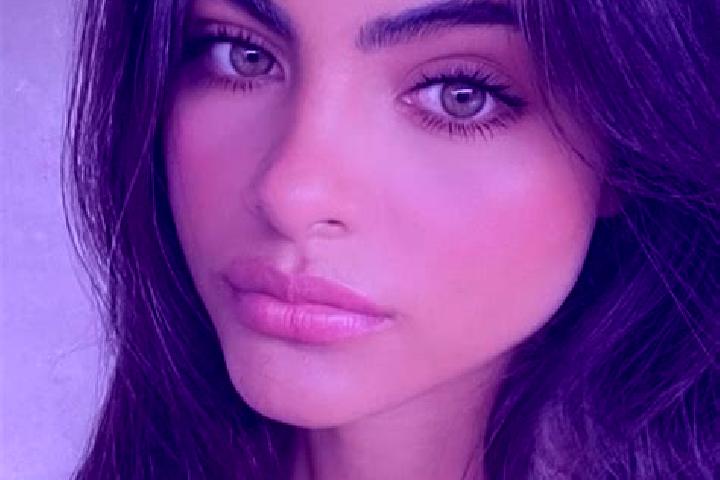Emma, 27, a black brown-eyed indian companion based in Wazirabad. Offering Deep French Kissing, Dinner Date, Prostate Massage. Available for incall and outca...