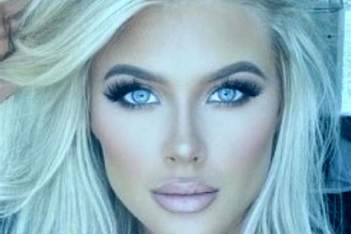 Emma, 27, a platinum blonde brown-eyed ebony companion based in Huaynamota. Offering Erotic Massage, Prostate Massage, Party Girl. Available for incall and o...