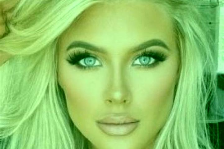 Emma, 27, a platinum blonde grey-eyed indian companion based in La Charca. Offering Massage, Deep French Kissing. Available for incall and outcall, day and e...