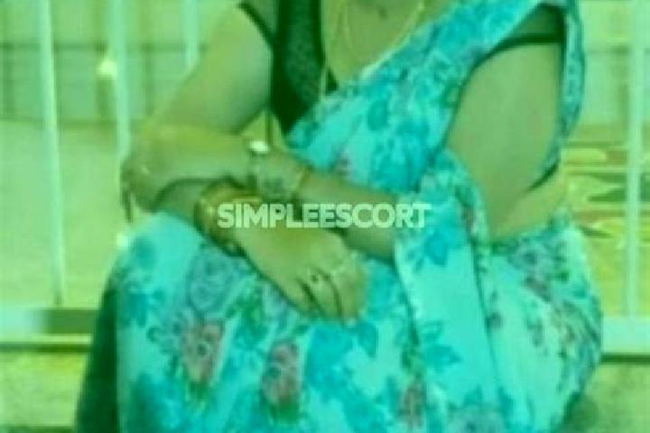 Emma, 27 — Escort in Uppal Kalan, India