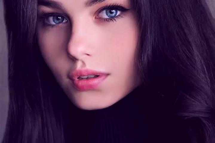 Emma, 28, a black amber-eyed slavic companion based in Sherborne St John. Offering Duos, Overnight, Striptease. Available for incall and outcall, overnight b...