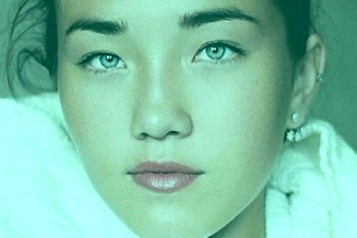 Emma, 28, a chestnut blue-eyed asian companion based in Otis Orchards-East Farms. Offering Duos, 69. Available for incall and outcall, overnight bookings ava...