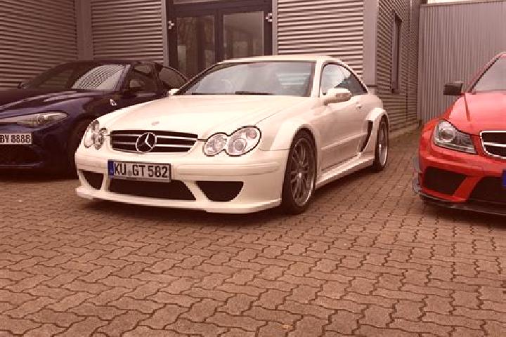 Emma, 28 — Escort in Barsbuettel, Germany
