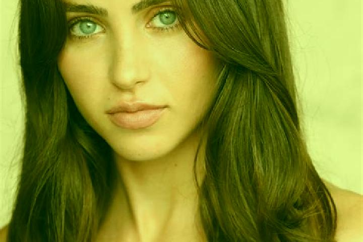 Emma, 29, a auburn brown-eyed middle eastern companion based in Loreto. Offering Duos, Prostate Massage, OWO, Overnight, GFE. Available for incall and outcal...