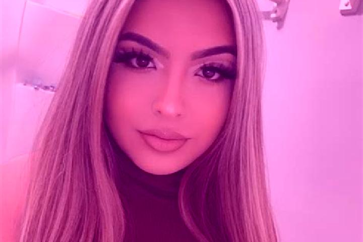 Emma, 29, a blonde grey-eyed latina companion based in North Walpole. Offering BDSM, Dinner Date, Deep French Kissing. Available for incall and outcall, over...