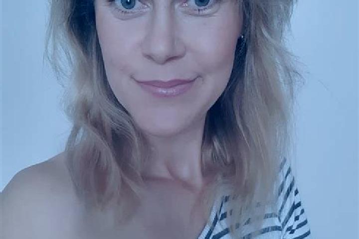Emma, 29 — Escort in Ujezna, Poland