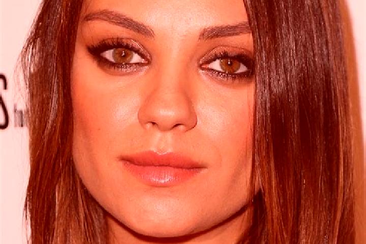 Emma, 30, a auburn hazel-eyed caribbean companion based in Pasirsongket Dua. Offering Fetish, Party Girl. Available for incall and outcall, day and evening d...