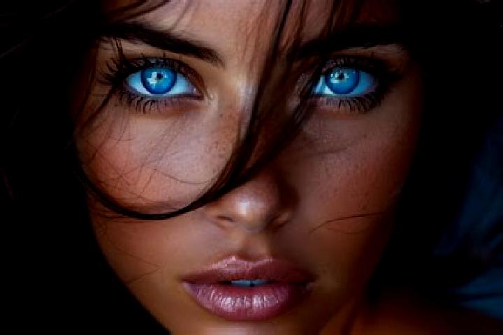 Emma, 30, a black blue-eyed latina companion based in Irmenach. Offering Overnight, OWO, Fetish, CIM. Available for incall and outcall, day and evening dates.