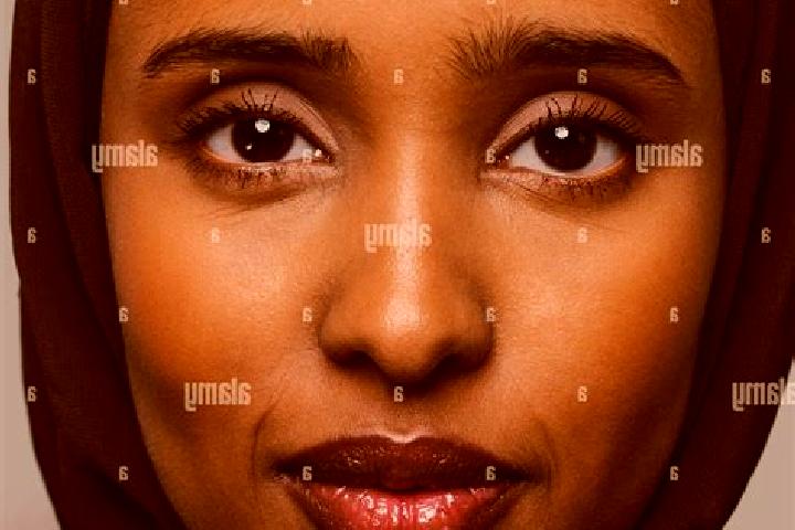 Emma, 30, a black dark-eyed middle eastern companion based in Stilo. Offering OWO, Erotic Massage, Tantra, Fetish, Couples. Available for incall and outcall,...