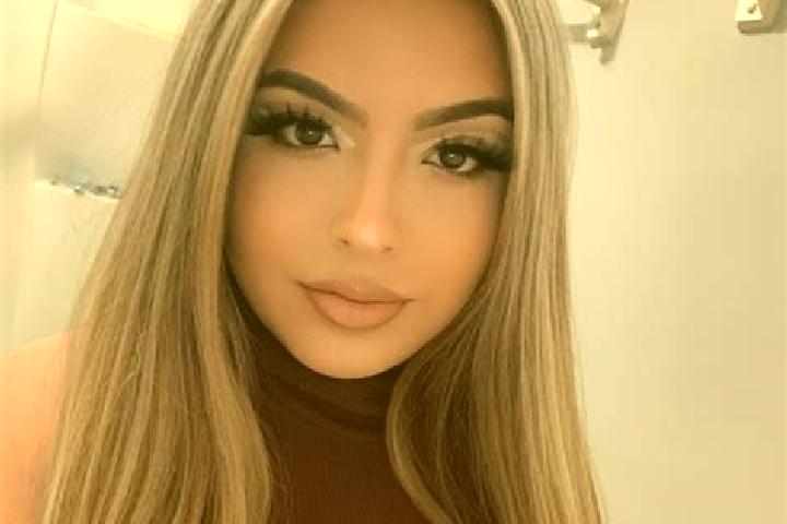 Emma, 30, a blonde dark-eyed latina companion based in Igbon. Offering OWO, Erotic Massage, Fetish, Domination, Party Girl. Available for incall and outcall,...