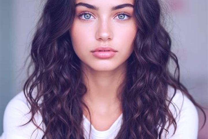Emma, 30, a brunette amber-eyed mediterranean companion based in Ponce Inlet. Offering Deep French Kissing, CIM, Duos, Roleplay. Available for incall and out...