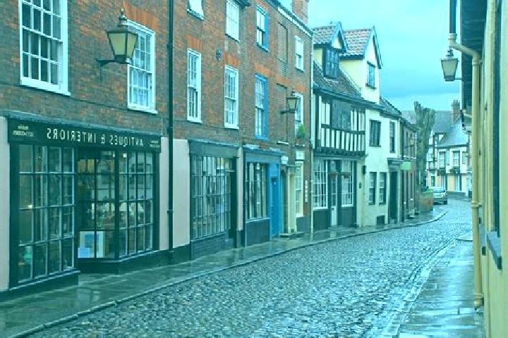 Emma, 30 — Escort in Foulsham, United Kingdom
