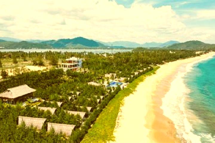 Emma, 30 — Escort in Song Cau, Vietnam