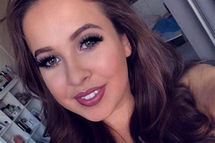 Emma, 31, a dark blonde dark-eyed caucasian companion based in Torban. Offering Travel Companion, 69, Overnight. Available for incall and outcall, overnight ...