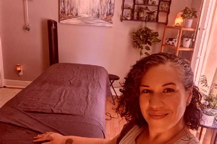 Emma, 31, a dark blonde dark-eyed indian companion based in Netherburn. Offering Massage, Striptease, Prostate Massage, Erotic Massage. Available for incall ...