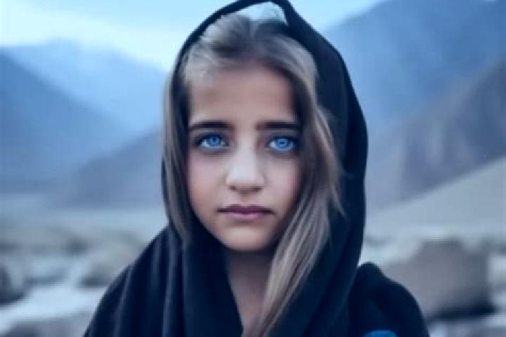 Emma, 31, a red blue-eyed middle eastern companion based in Roodeschool. Offering CIM, A-Level, Tantra, Travel Companion. Available for incall and outcall, o...