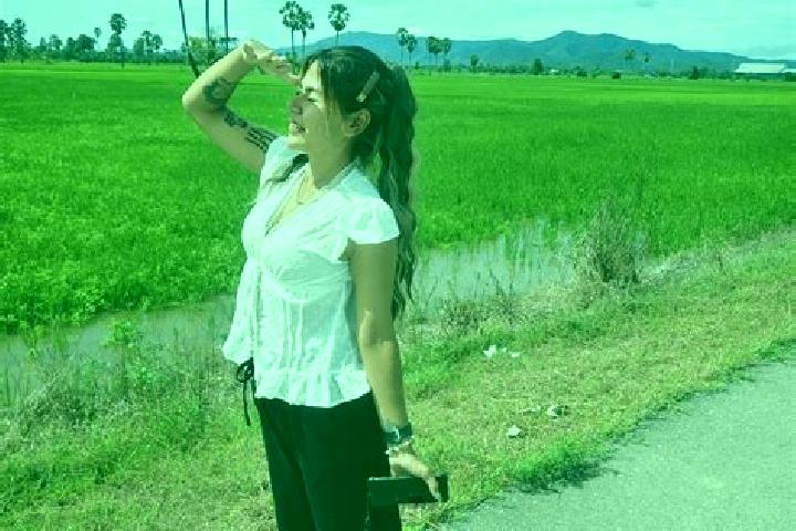 Emma, 31 — Escort in Ban Phraek, Thailand