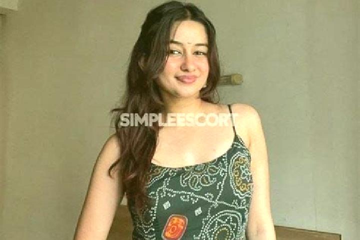 Emma, 31 — Escort in Gorantla, India
