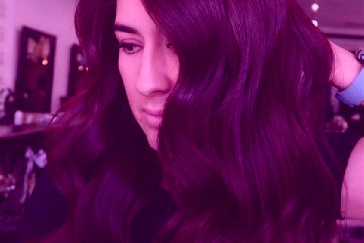 Emma, 32, a auburn dark-eyed caucasian companion based in Irzadze. Offering Striptease, Overnight, Girlfriend Experience. Available for incall and outcall, d...