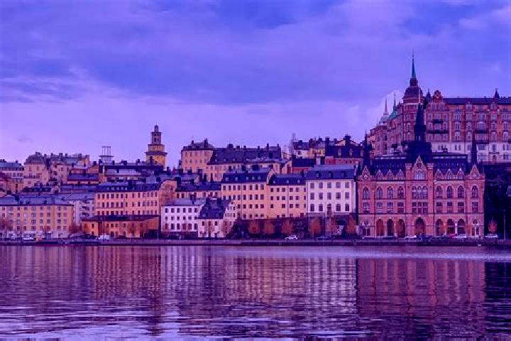 Emma, 32 — Escort in Ardala, Sweden
