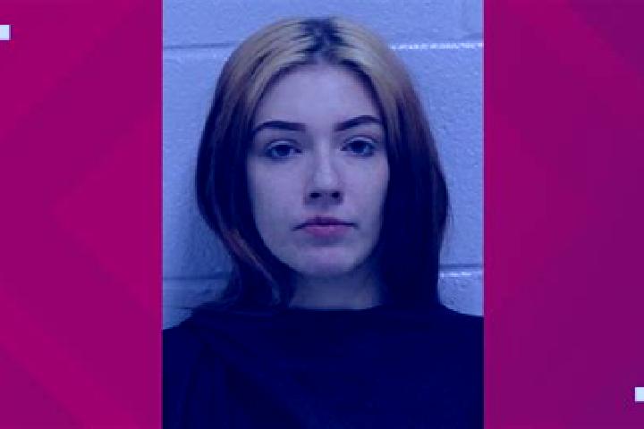 Emma, 32 — Escort in Carroll, United States