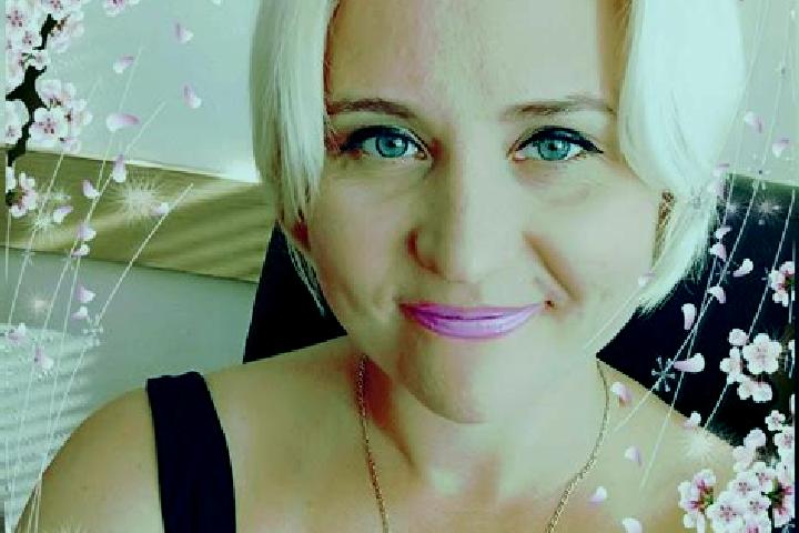 Emma, 32 — Escort in Chortkiv, Ukraine