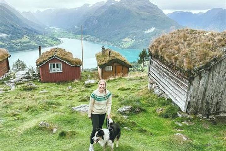 Emma, 33 — Escort in Birketveit, Norway