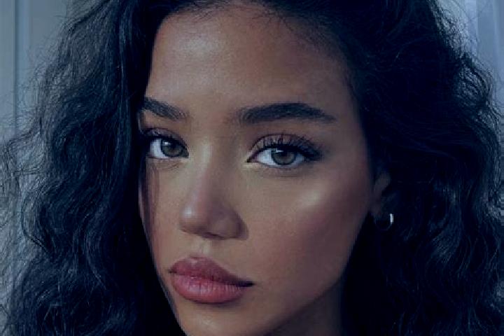 Emma, 34, a black brown-eyed caucasian companion based in Halwara. Offering Deep French Kissing, Massage, Overnight. Available for incall and outcall, overni...