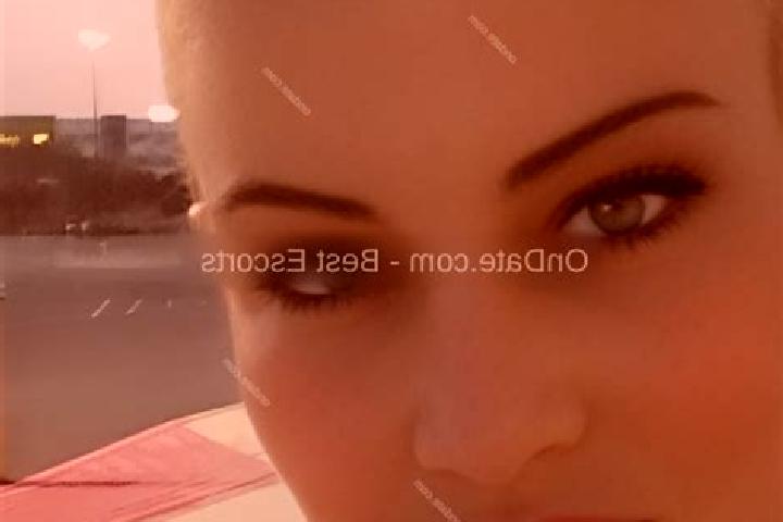 Emma, 34 — Escort in Fairchilds, United States