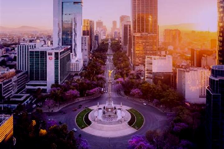 Emma, 34 — Escort in Huitzatarito, Mexico