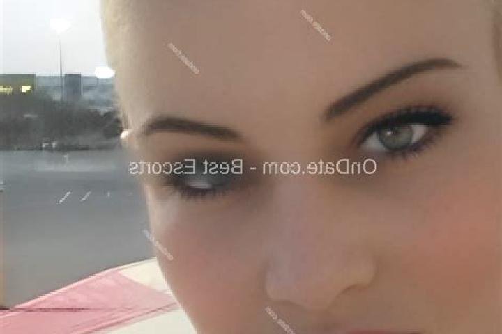 Emma, 34 — Escort in Shangganshan, China