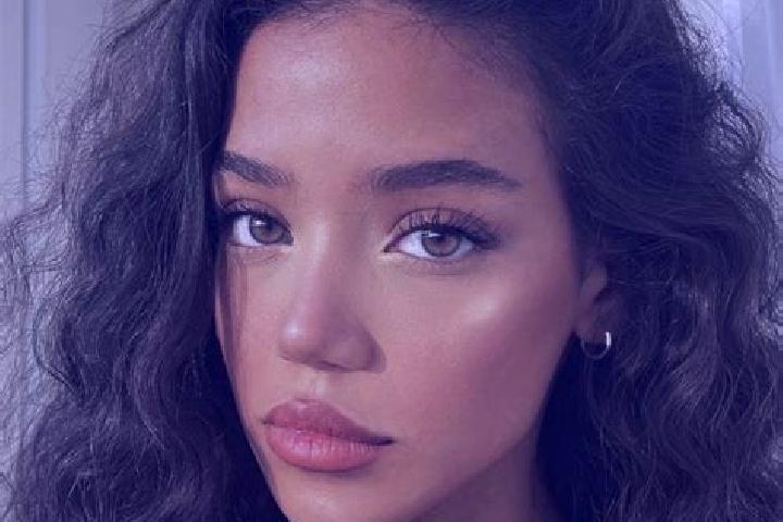 Emma, 36, a black brown-eyed middle eastern companion based in Ashbourne. Offering GFE, Girlfriend Experience, Roleplay. Available for incall and outcall, da...