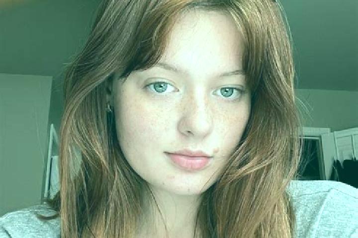 Emma, 36, a blonde brown-eyed caucasian companion based in Santa Ana Yancuitlalpan (Chilhuacan). Offering Travel Companion, CIM, Girlfriend Experience, A-Lev...