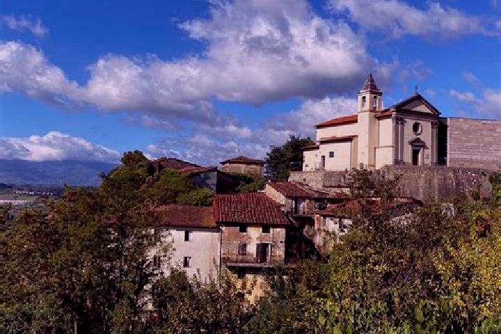 Emma, 36 — Escort in Castelnuovo dei Sabbioni, Italy