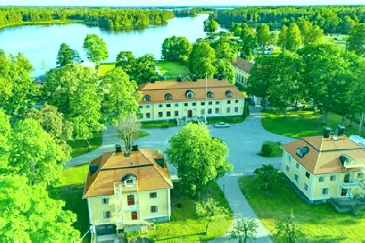 Emma, 36 — Escort in Soederfors, Sweden