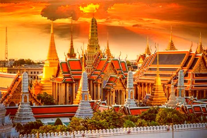 Emma, 36 — Escort in Thep Sathit, Thailand