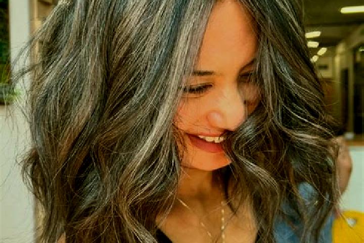 Emma, 37, a brunette grey-eyed latina companion based in Nele. Offering Erotic Massage, Travel Companion. Available for incall and outcall, day and evening d...