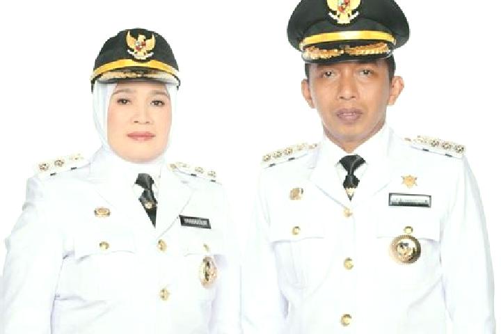 Emma, 37 — Escort in Rappang, Indonesia