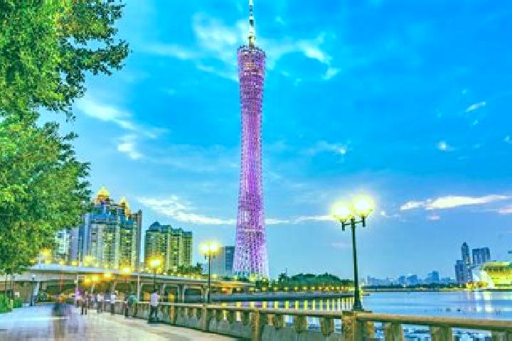 Emma, 38 — Escort in Guangyudian, China