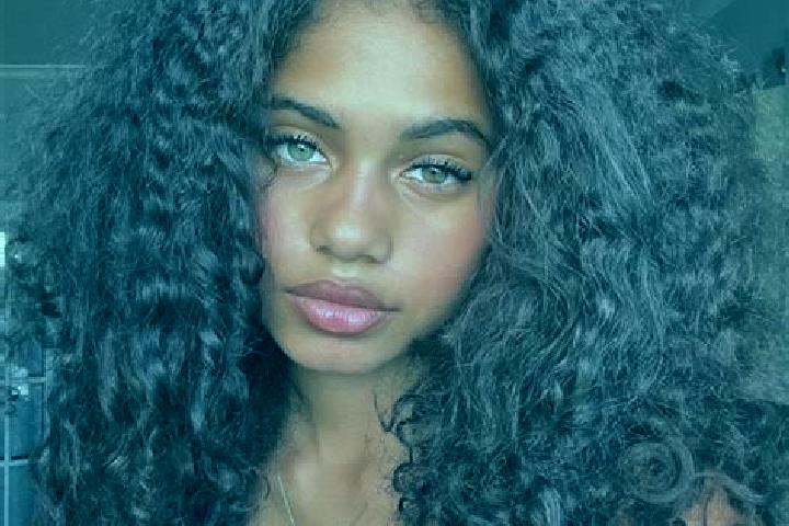 Emma, 39, a black blue-eyed ebony companion based in Strateni. Offering Travel Companion, 69, Erotic Massage. Available for incall and outcall, overnight boo...