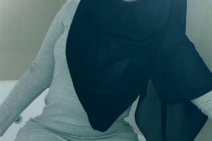 Emma, 39 — Escort in Qahrizjan, Iran