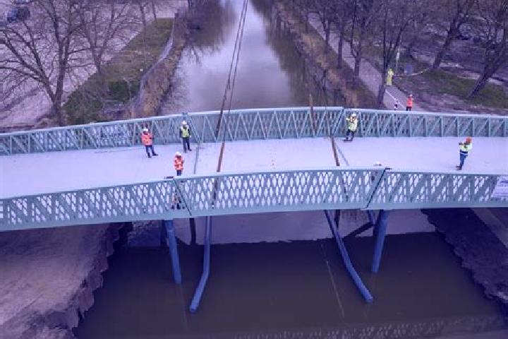 escort Aalsmeerderbrug
