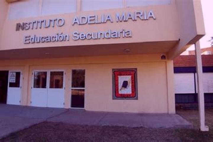 escort Adelia Maria