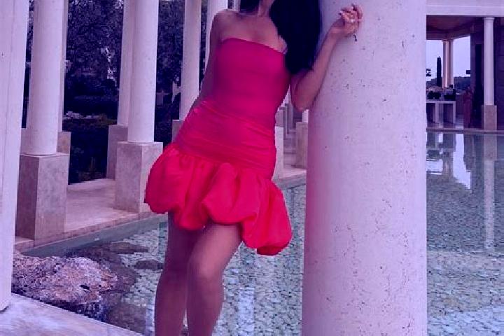 escort Agios Panteleimonas
