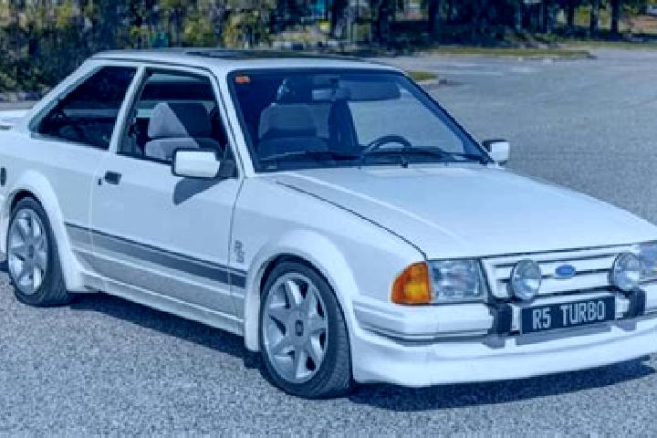 escort Agyagosszergeny
