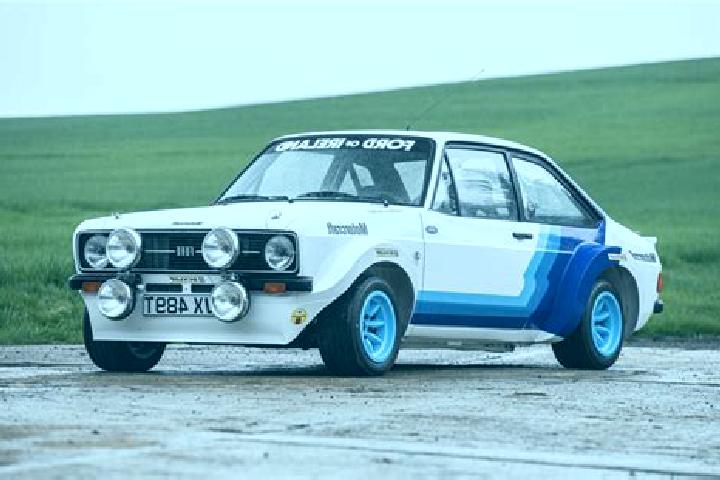 escort Aidanfield