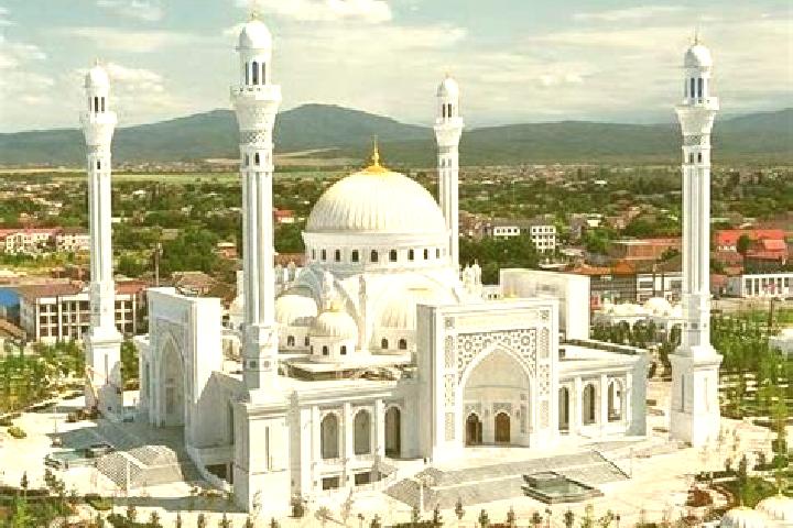 escort Al Bajur